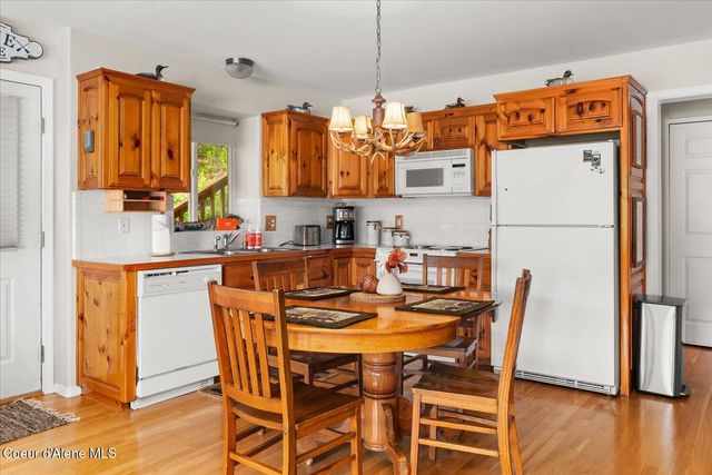 35003 E Hayden Lake RD, Hayden, ID 83835