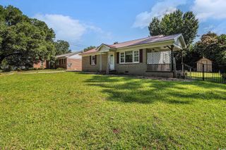 320 Edgewood Circle, Conway, SC 29527