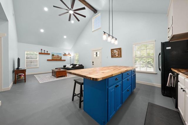 310 S Elm Street, Guthrie, OK 73044