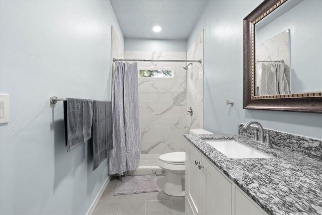 310 S Elm Street, Guthrie, OK 73044