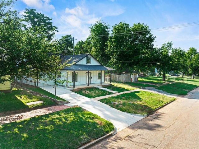 310 S Elm Street, Guthrie, OK 73044