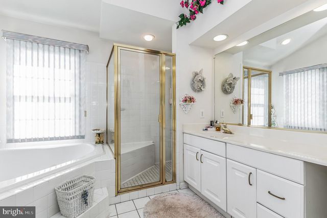 2903 CHESTNUT HILL DR, Ellicott City, MD 21043