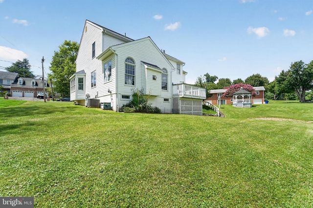 2903 CHESTNUT HILL DR, Ellicott City, MD 21043