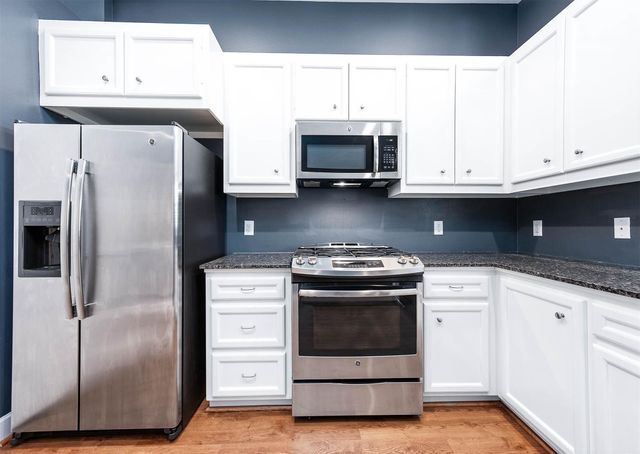 7650 Springhill Street 704, Houston, TX 77021