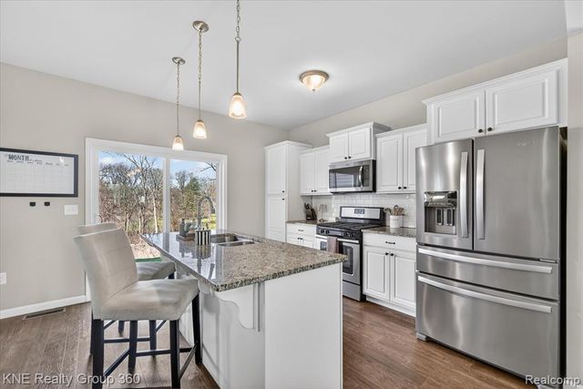 16121 River Ridge Trail, Linden, MI 48451