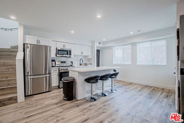 1321 W 30th Street, Los Angeles, CA 90007