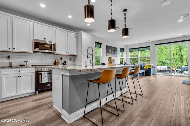 1 Mallard Court, Howell, NJ 07731
