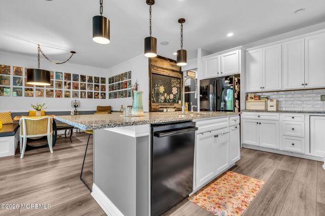 1 Mallard Court, Howell, NJ 07731
