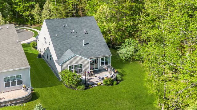 1 Mallard Court, Howell, NJ 07731