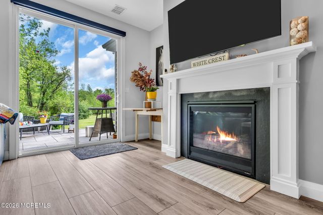 1 Mallard Court, Howell, NJ 07731