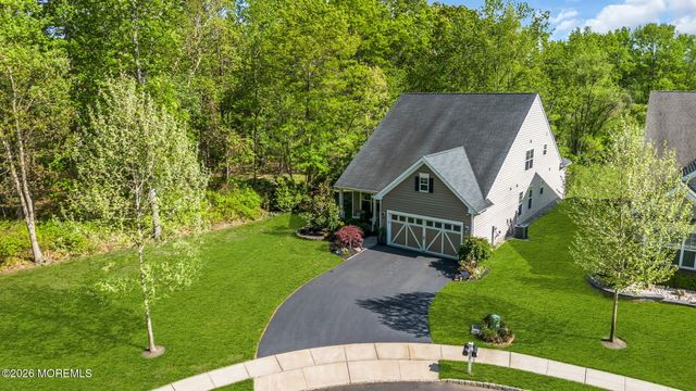 1 Mallard Court, Howell, NJ 07731