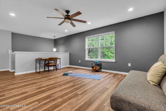 1 Mallard Court, Howell, NJ 07731
