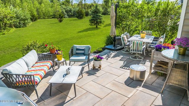 1 Mallard Court, Howell, NJ 07731