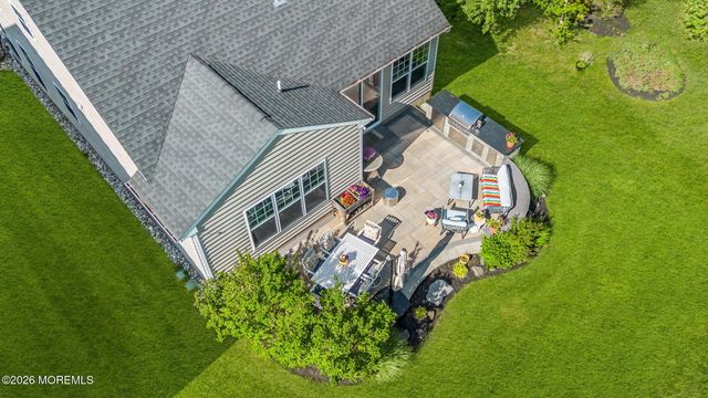 1 Mallard Court, Howell, NJ 07731