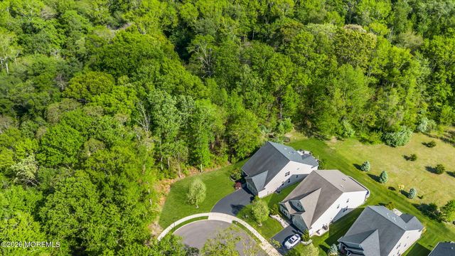 1 Mallard Court, Howell, NJ 07731