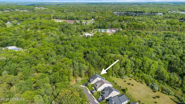 1 Mallard Court, Howell, NJ 07731