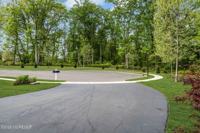 1 Mallard Court, Howell, NJ 07731