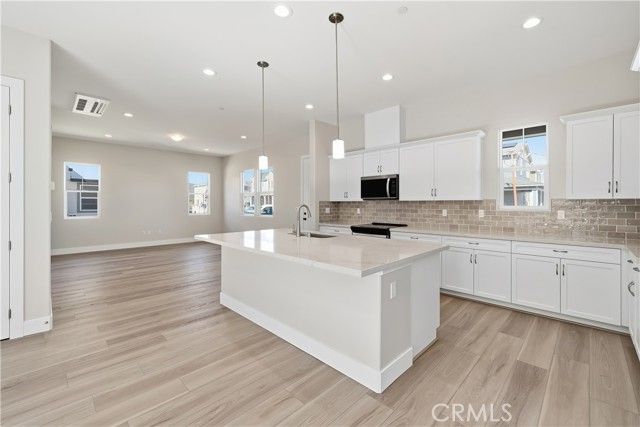 221 Foxtrot Court, San Luis Obispo, CA 93401