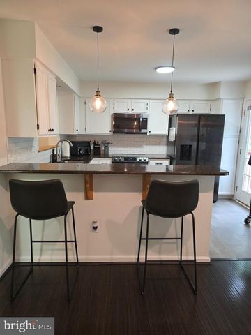 9212 BURLEY LN, Laurel, MD 20723