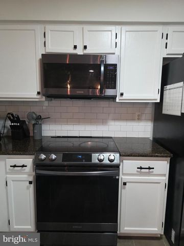 9212 BURLEY LN, Laurel, MD 20723