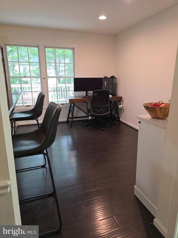 9212 BURLEY LN, Laurel, MD 20723