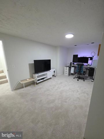 9212 BURLEY LN, Laurel, MD 20723