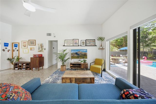 1306 CEYLON DRIVE, Orlando, FL 32806