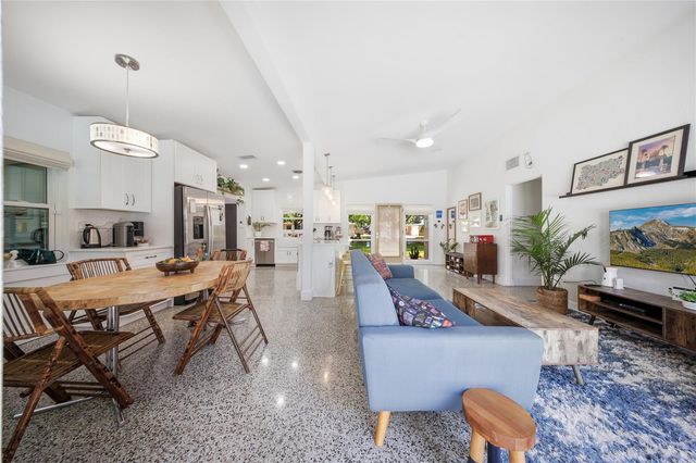 1306 CEYLON DRIVE, Orlando, FL 32806