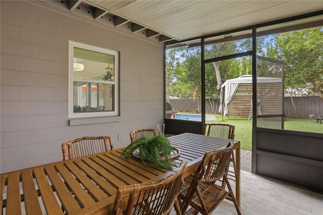 1306 CEYLON DRIVE, Orlando, FL 32806