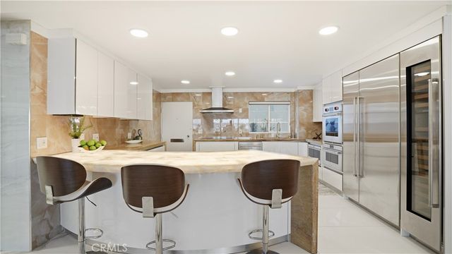 2525 Ocean Boulevard C-1, Corona Del Mar, CA 92625