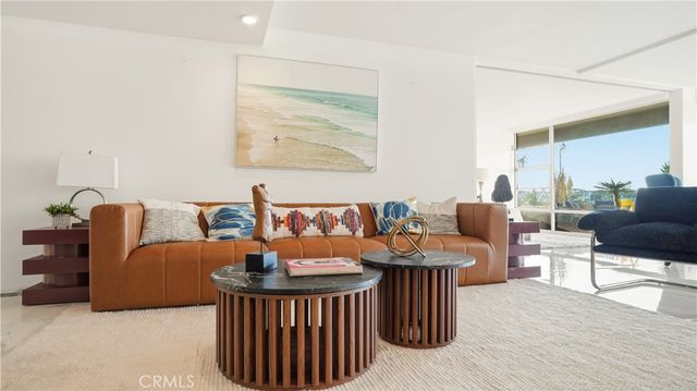 2525 Ocean Boulevard C-1, Corona Del Mar, CA 92625