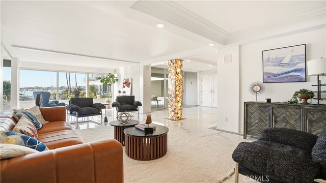 2525 Ocean Boulevard C-1, Corona Del Mar, CA 92625