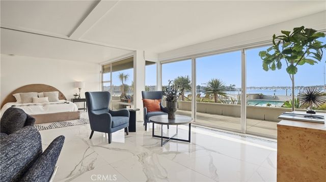 2525 Ocean Boulevard C-1, Corona Del Mar, CA 92625