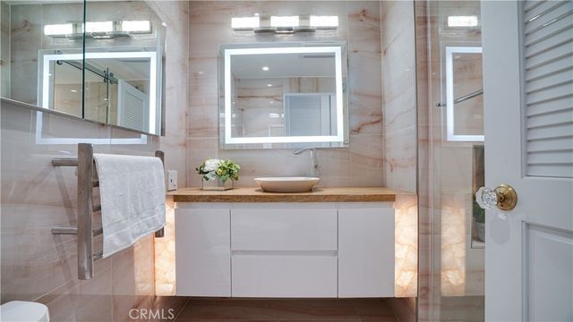 2525 Ocean Boulevard C-1, Corona Del Mar, CA 92625