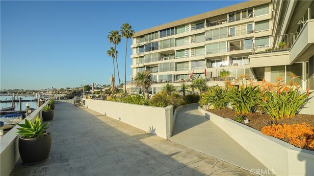 2525 Ocean Boulevard C-1, Corona Del Mar, CA 92625