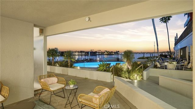 2525 Ocean Boulevard C-1, Corona Del Mar, CA 92625