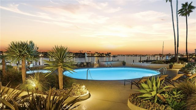 2525 Ocean Boulevard C-1, Corona Del Mar, CA 92625