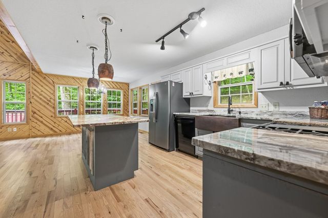 208 Saddle Ridge Drive, Blairsville, GA 30512
