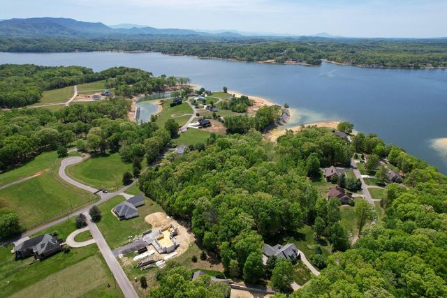 37 McCorkle Rd, White Pine, TN 37890