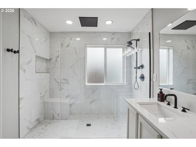 6206 Ne 84TH Ave, Vancouver, WA 98662