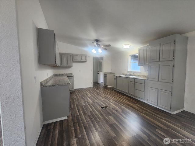 80 W Satsop Drive, Elma, WA 98541