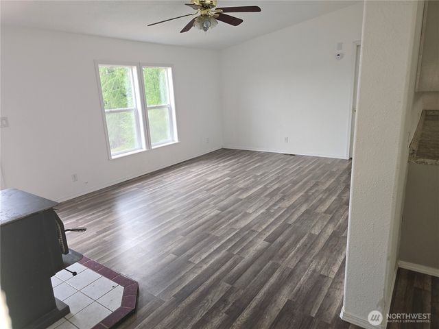 80 W Satsop Drive, Elma, WA 98541