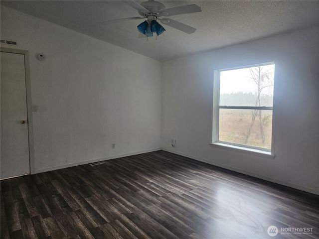 80 W Satsop Drive, Elma, WA 98541