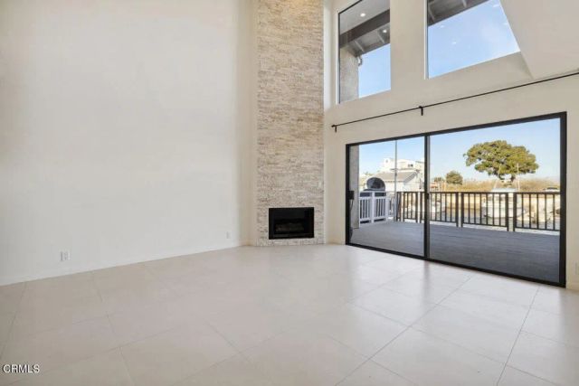 4555 Falkirk Bay, Oxnard, CA 93035