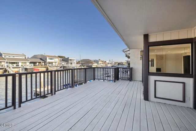 4555 Falkirk Bay, Oxnard, CA 93035