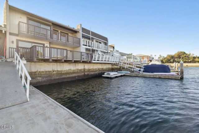 4555 Falkirk Bay, Oxnard, CA 93035