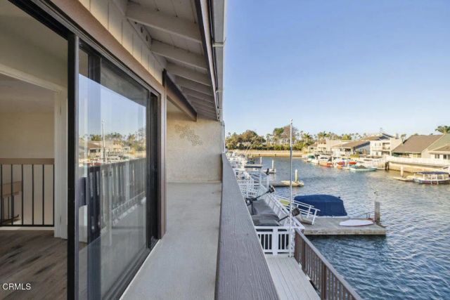 4555 Falkirk Bay, Oxnard, CA 93035