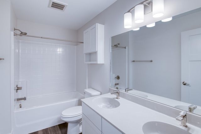 1548 Simsbury Street, Garfield Twp, MI 49686