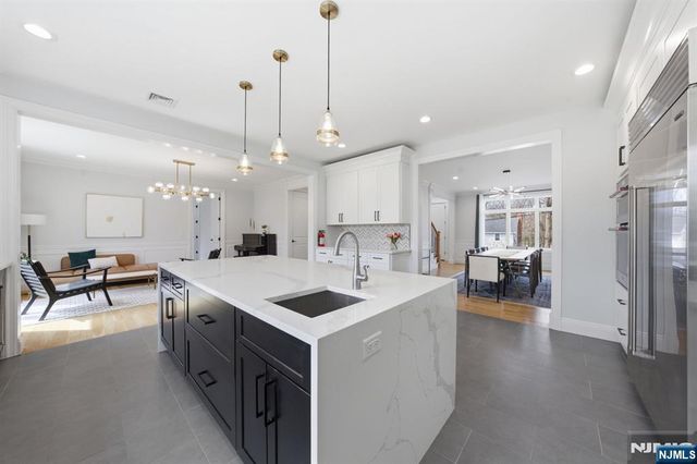 34 Dubois Avenue, Alpine, NJ 07620