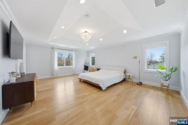 34 Dubois Avenue, Alpine, NJ 07620